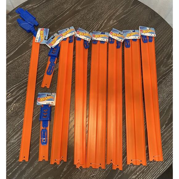 Hot Wheels Other - Hot Wheels Track Lot, 1 Loop Builder, 2 Ramps, 6 Sets Of 24” Straight Tracks New